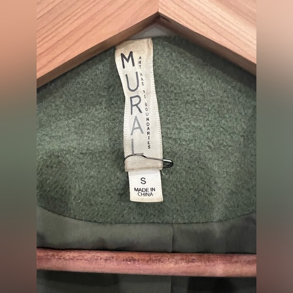 Mural Duster Green Coat - Picture 2 of 7